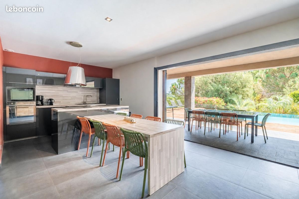CASA GIABICONI - Villa 10 personnes avec Piscine à débordement (image 4)