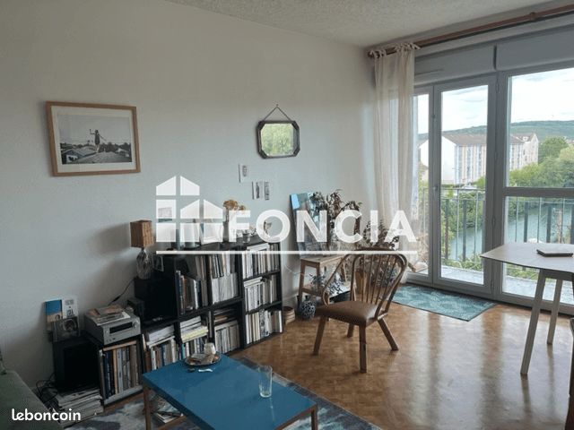 Appartement 2 pièces 45 m² · à Château-Thierry · 45 m² · 664 €/mois