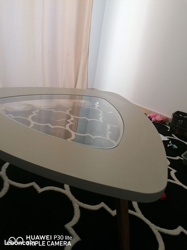 Table basse scandinave (image 2)