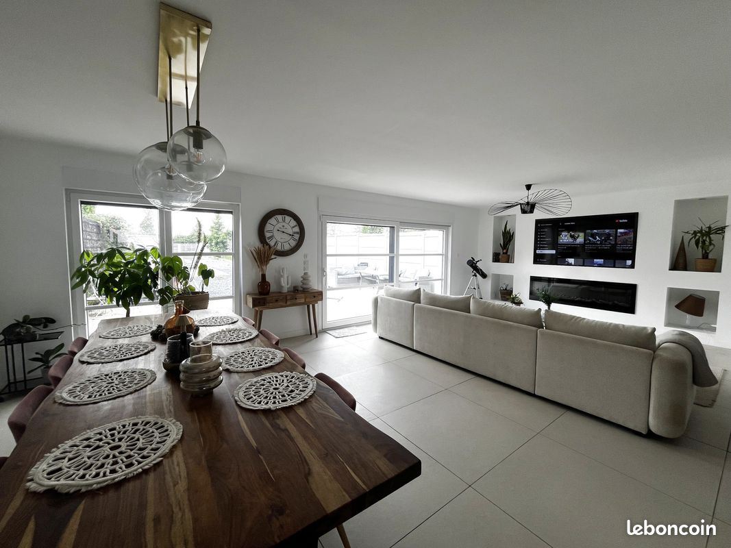 Maison 4 pièces 151 m² · à Mortagne-du-Nord · 151 m² · 270 000 €