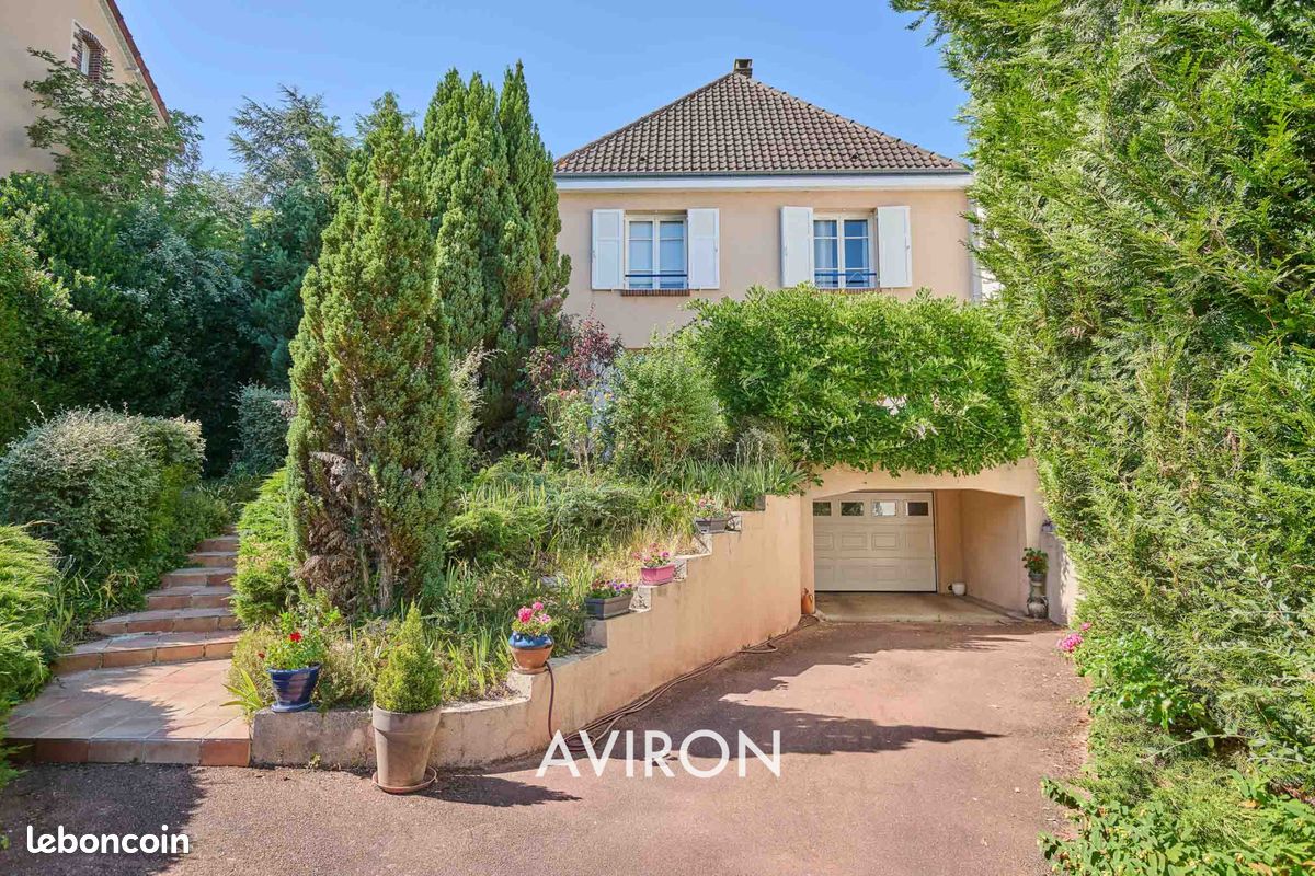 Maison 6 pièces 145 m² · à Chartres · 145 m² · 573 000 €