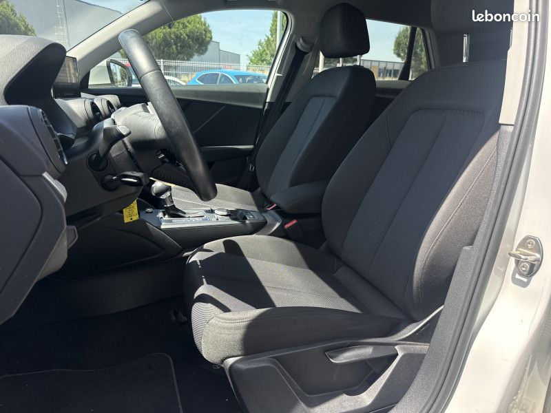 Audi Q2 1.0 TFSI 116 CH S LINE S TRONIC (image 9)