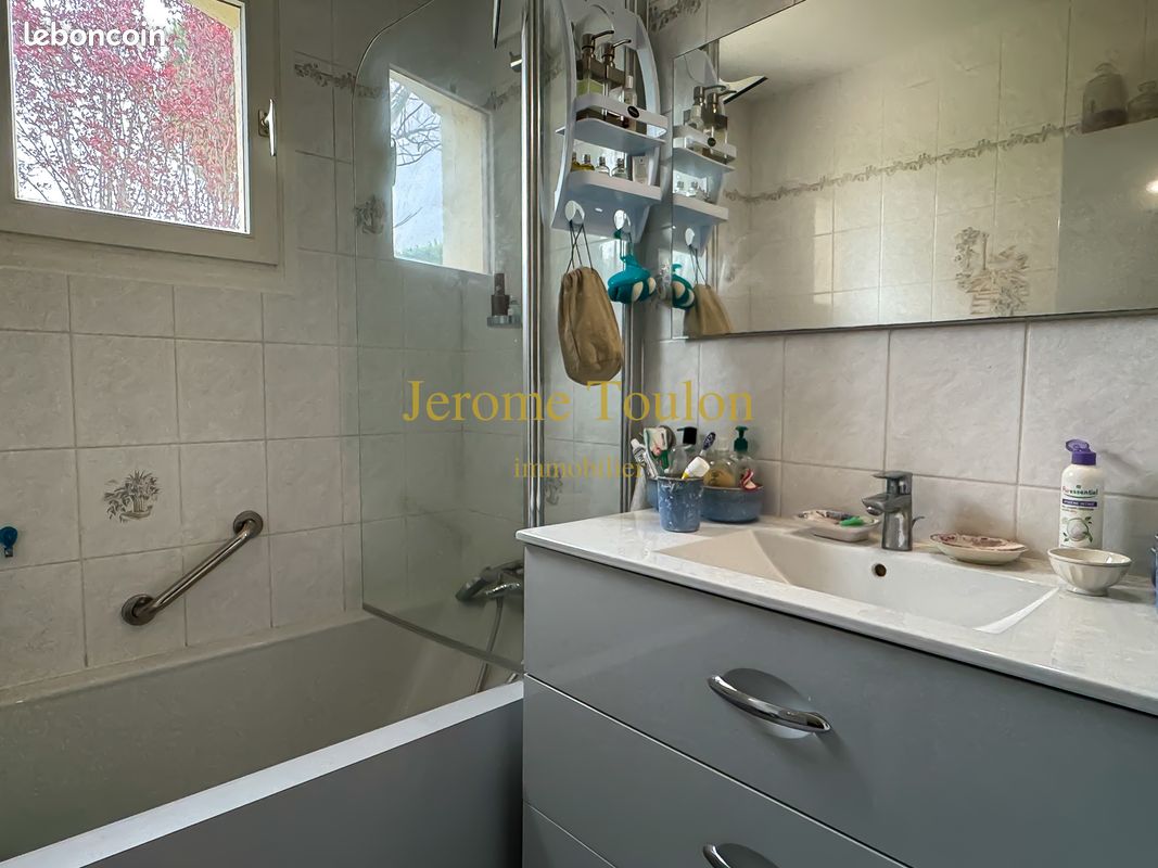 Villa 6 pièces 128 m² - Saint-Palais-sur-Mer 17420 (image principale 14)