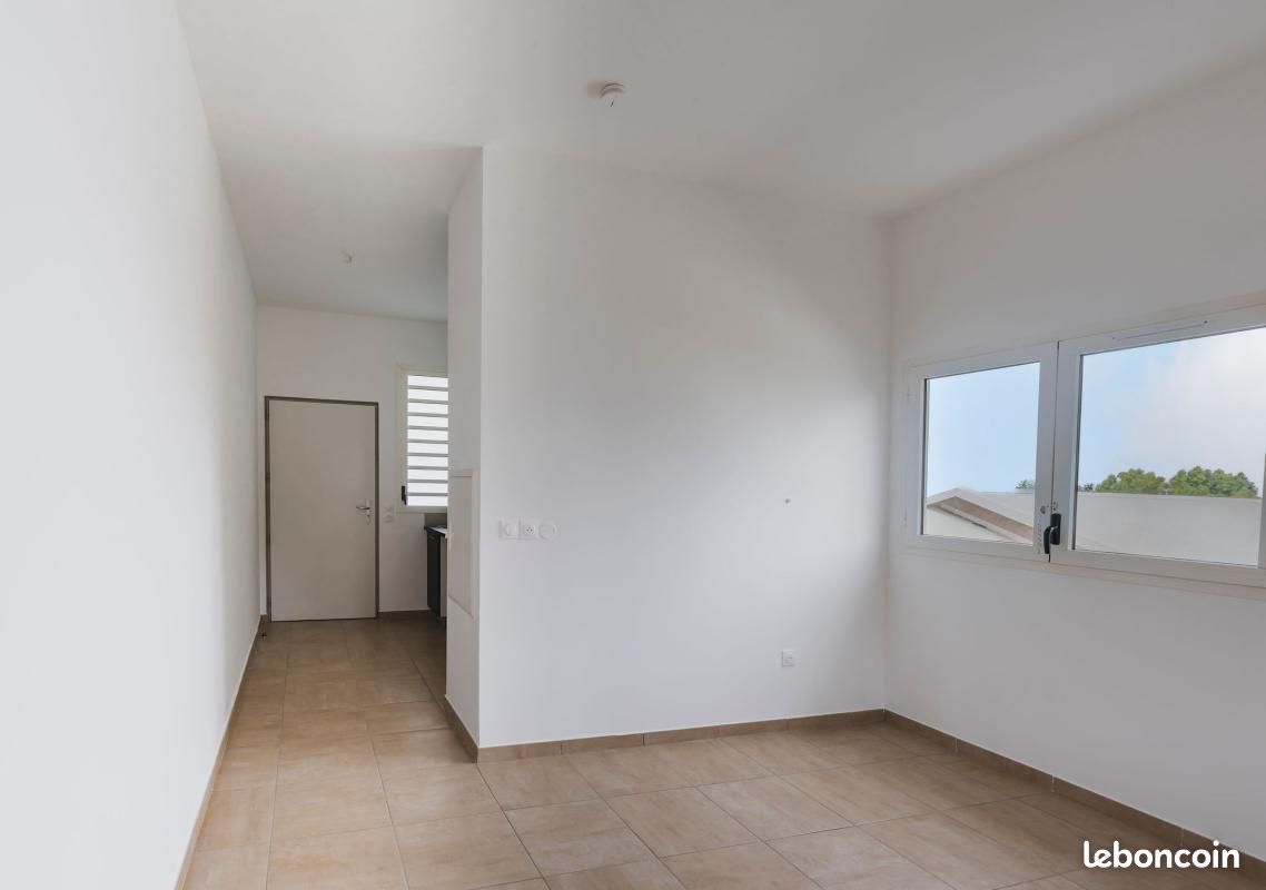 Appartement 1 pièce 1 m² · à Le Tampon · 1 m² · 450 €
