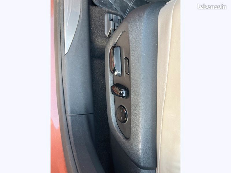 Lexus RX 450h+ Executive 4WD (image 19)