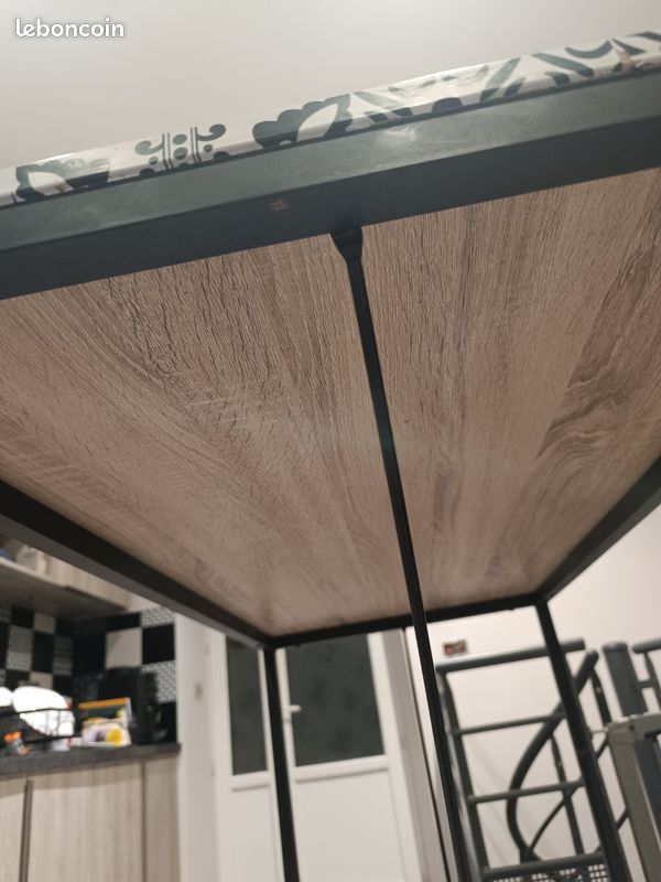 Table îlot (image 1)