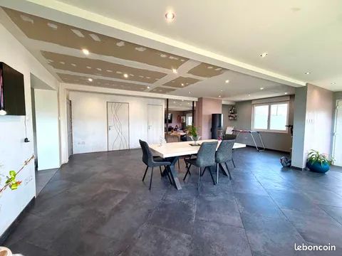 Maison 4 pièces 96 m² · à Offekerque · 96 m² · 175 876 €