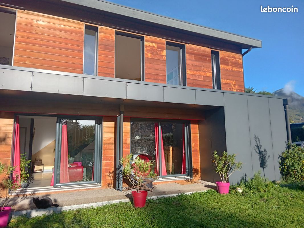 Maison 5 pièces 151 m² · à Lumbin · 151 m² · 507 000 €