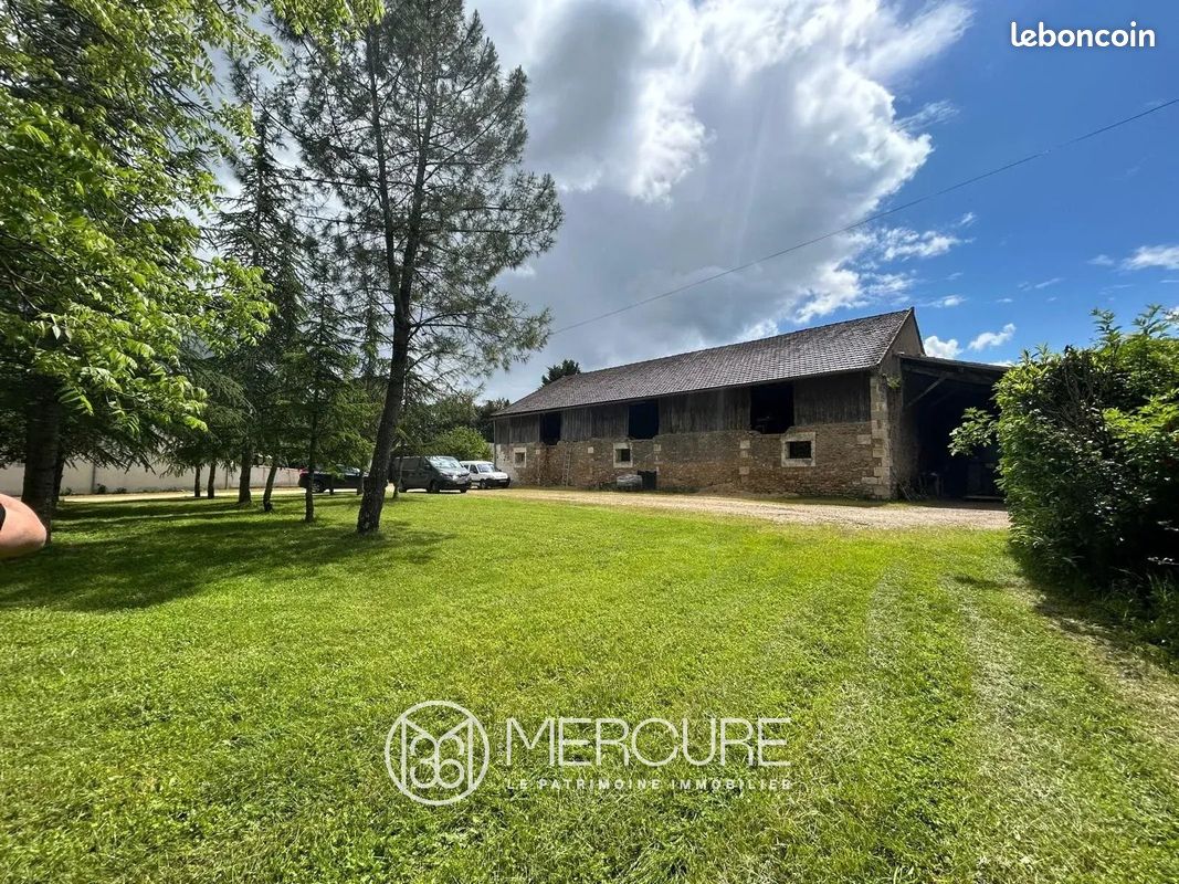Maison 150 m² · à Fontaine-le-Comte · 150 m² · 159 000 €