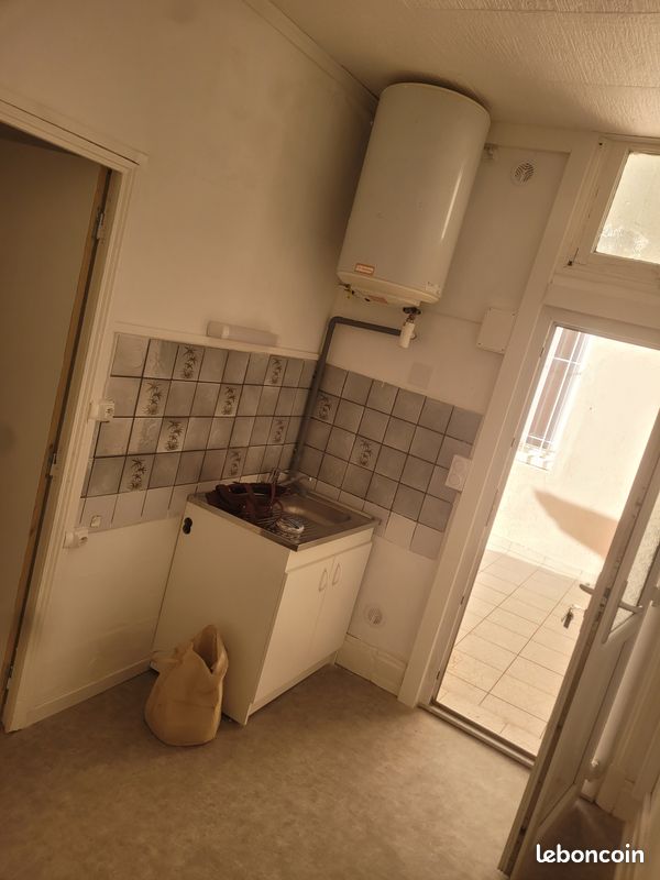 Appartement 2 pièces 21 m² · à Vichy · 21 m² · 300 €/mois