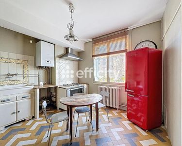 Appartement 435 750 € - 174 m²