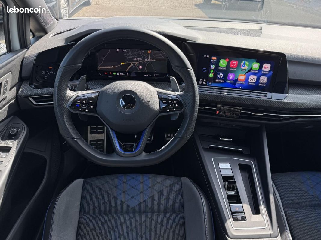 VOLKSWAGEN GOLF 8 R 4Motion 2.0 TSI 320ch DSG 7 (image 5)