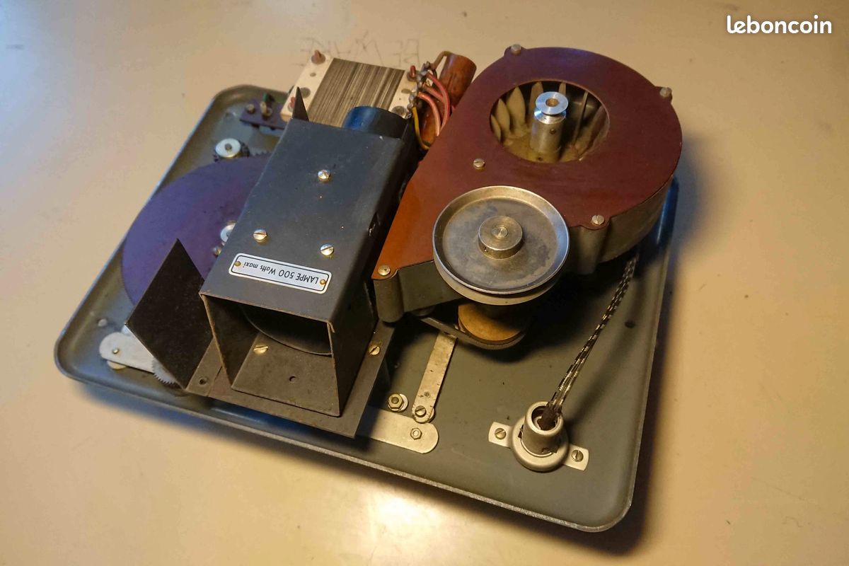 Projecteur CinéGel Royal 200 – Film Fixe 8 Mm, Occasion, Secteur