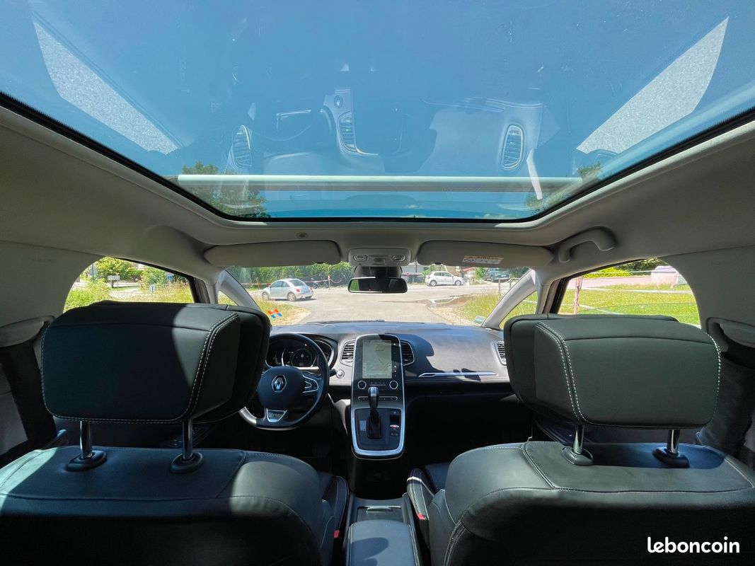 RENAULT SCENIC IV TCe 160 EDC Initiale Paris full options - Garantie 6 mois (image 14)