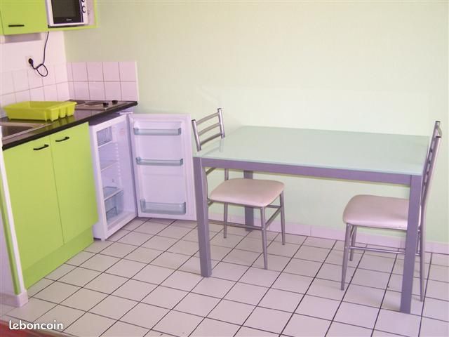 Appartement 1 pièce 21 m² · à Nîmes · 21 m² · 385 €/mois