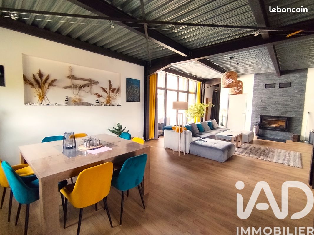 Maison 4 pièces 166 m² · à Courteranges · 166 m² · 371 000 €