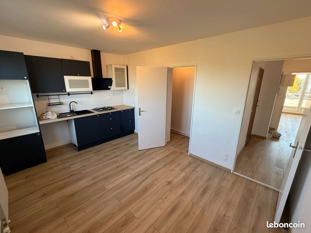 Appartement 3 pièces 83 m² · à Blois · 83 m² · 750 €/mois