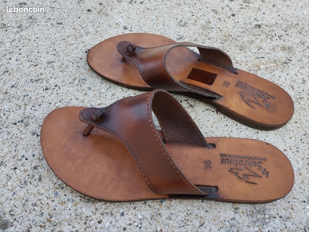 Tongs artisanales en cuir Chaussures