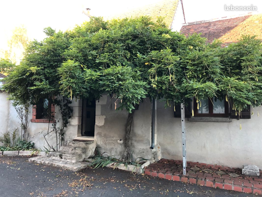 Maison 4 pièces 105 m² · à Saint-Hippolyte · 105 m² · 155 000 €