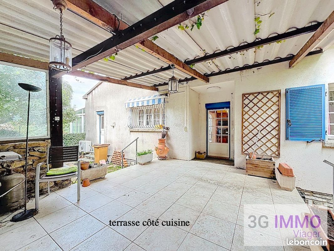 Viager | Maison de plain-pied | 6p | 4ch | 208 m² | Santa-Maria-Poggio | Expo Sud-Est | Terrasse · Jardin · Piscine (image 9)