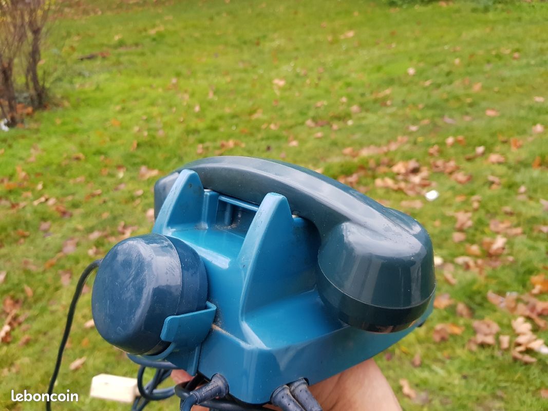 Téléphone fixe vintage (image 6)