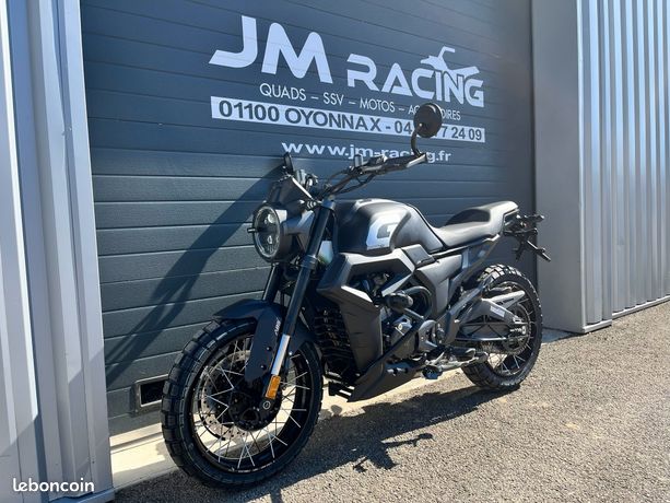 Moto ZONTES 125 SCRAMBLER X / 75.68€/MOIS* / DSN MOTOS 40 occasion