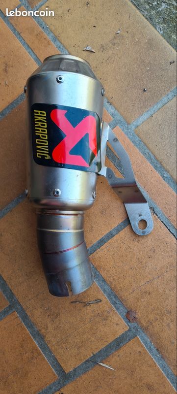 Silencieux slip-on Akrapovic s1000r s1000rr (image 1)