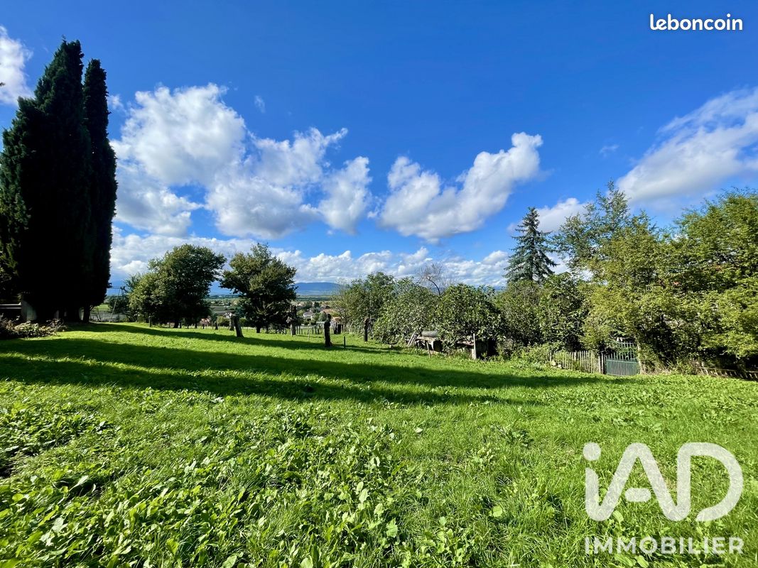 Terrain 1110 m² · à Assieu · 1 110 m² · 183 000 €