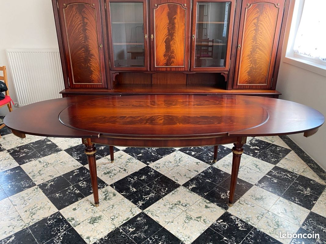 Living et table, acajou massif, style Louis 16, DANJOU BODA (image 1)