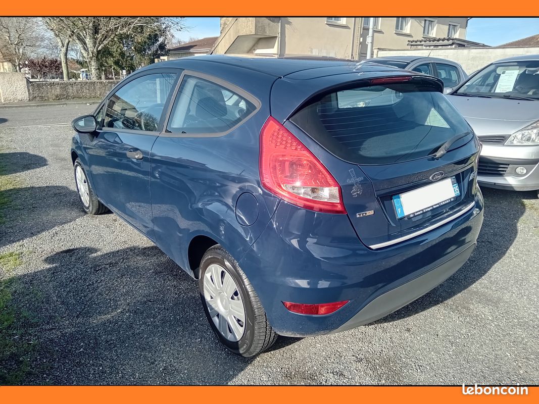 Ford Fiesta VI 1.4 TDCi 68cv Trend -04cv- 126 000 kms (image 4)