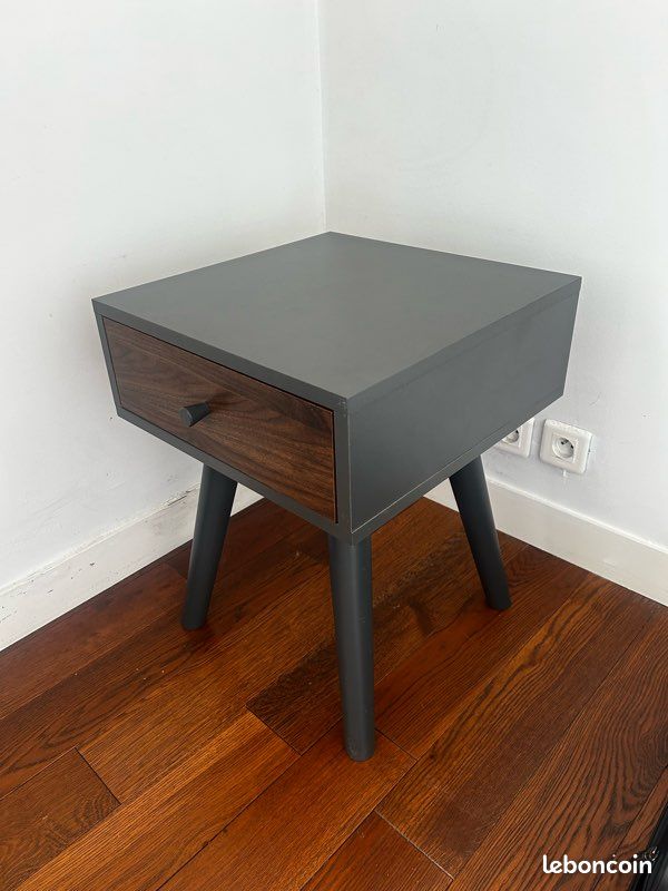 Table de nuit (image 2)