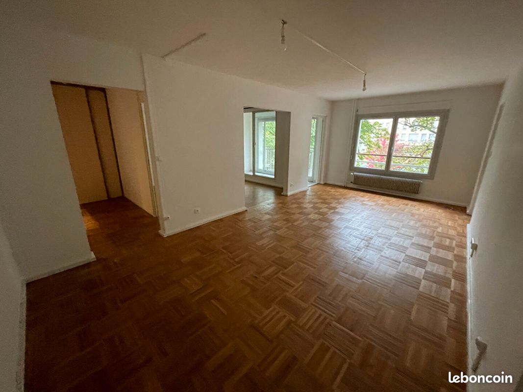Appartement 5 pièces 101 m² · à Écully · 101 m² · 1 222 €/mois