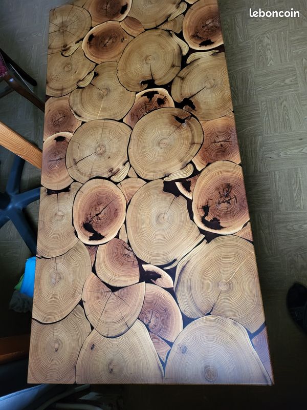 Table basse bois et résine (image 7)