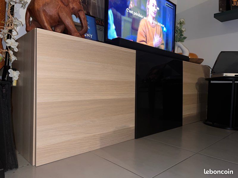 Meuble TV / Armoire BESTA IKEA (image 1)