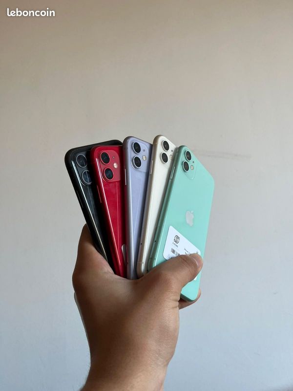 IPhone 11 64go (image 2)