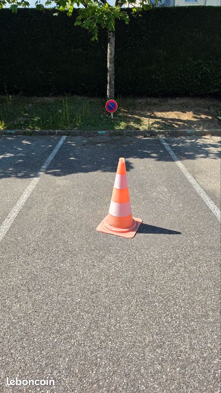 Place de parking Ferney · à Ferney-Voltaire · 14 300 €