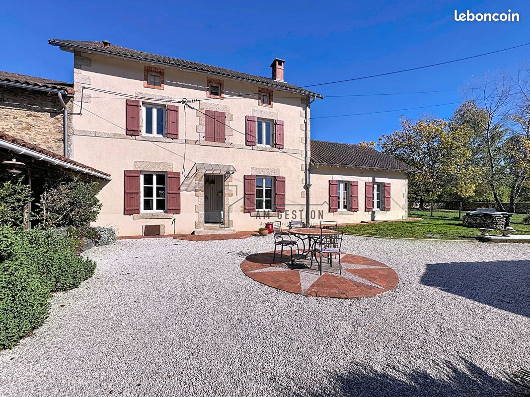 Maison 6 pièces 221 m² · à Ambazac · 221 m² · 325 000 €