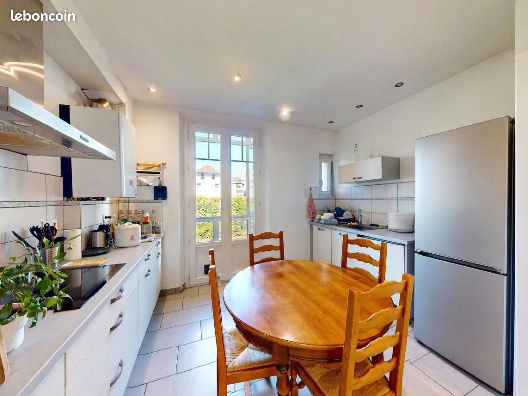 Appartement 4 pièces 90 m² · à Annecy · 90 m² · 454 000 €