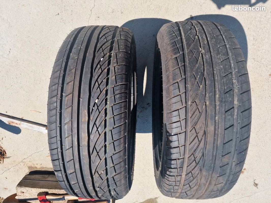 Pneu hiver 215/55 R18 99v (image 2)