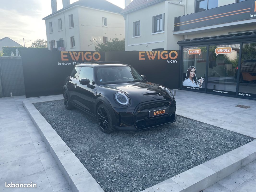 MINI MINI 2.0 178 COOPER S Edition Camden BVA7 / 1er Main / Toit ouvrant (image 1)