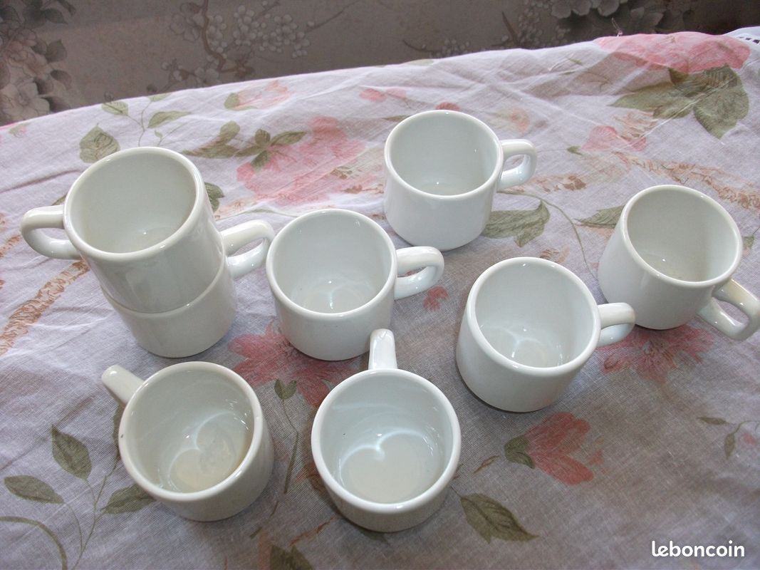 Lot de 6 tasses expresso, vintage- porcelaine blanche-TBE (image 3)