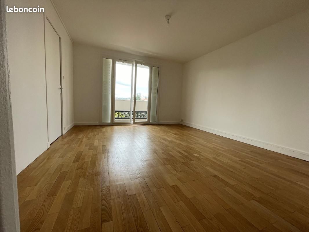 Appartement 3 pièces 56 m² · à Caluire-et-Cuire · 56 m² · 1 100 €/mois