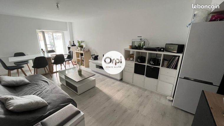 Appartement 2 pièces 75 m²