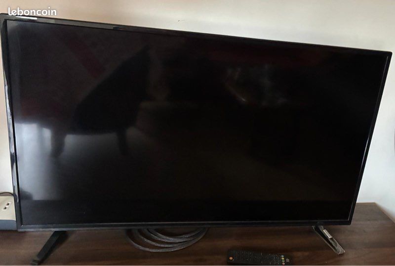 Télévision, le meuble TV sera offert (image 4)