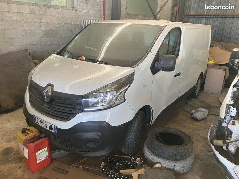 Trafic 1.6 dci 121 ch moteur hs radio manquante (image 2)