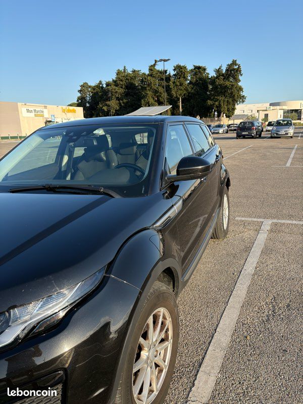 Land Rover Evoque (image 3)