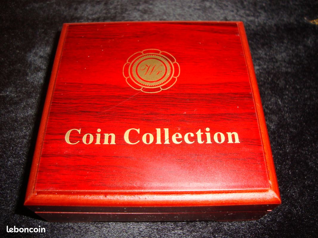 Pièce plaquée or 1 trillion de dollars .999 Platine avec boite deluxe (image 4)