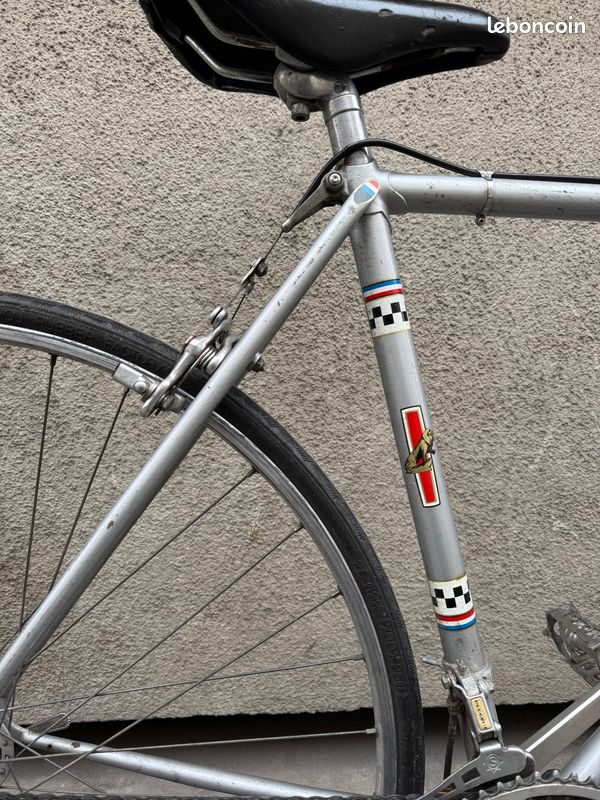 Vélo Peugeot PY10 (1977) – Vitus 531 – Bernard Thévenet (image 2)