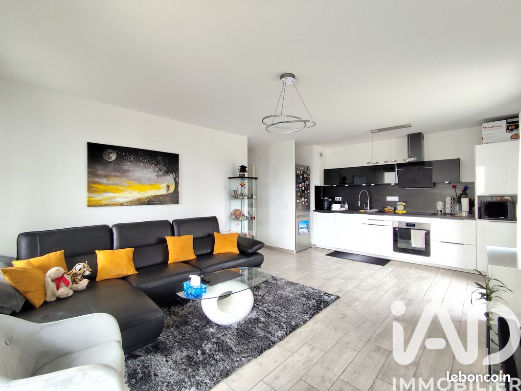 Appartement 3 pièces 58 m² · à Les Ulis · 58 m² · 225 000 €