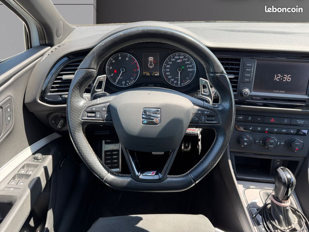 SEAT LEON 2.0 TSI 280 CUPRA CarPlay Toit ouvrant pano Sièges sport chauffants Garantie 12 mois (image 13)